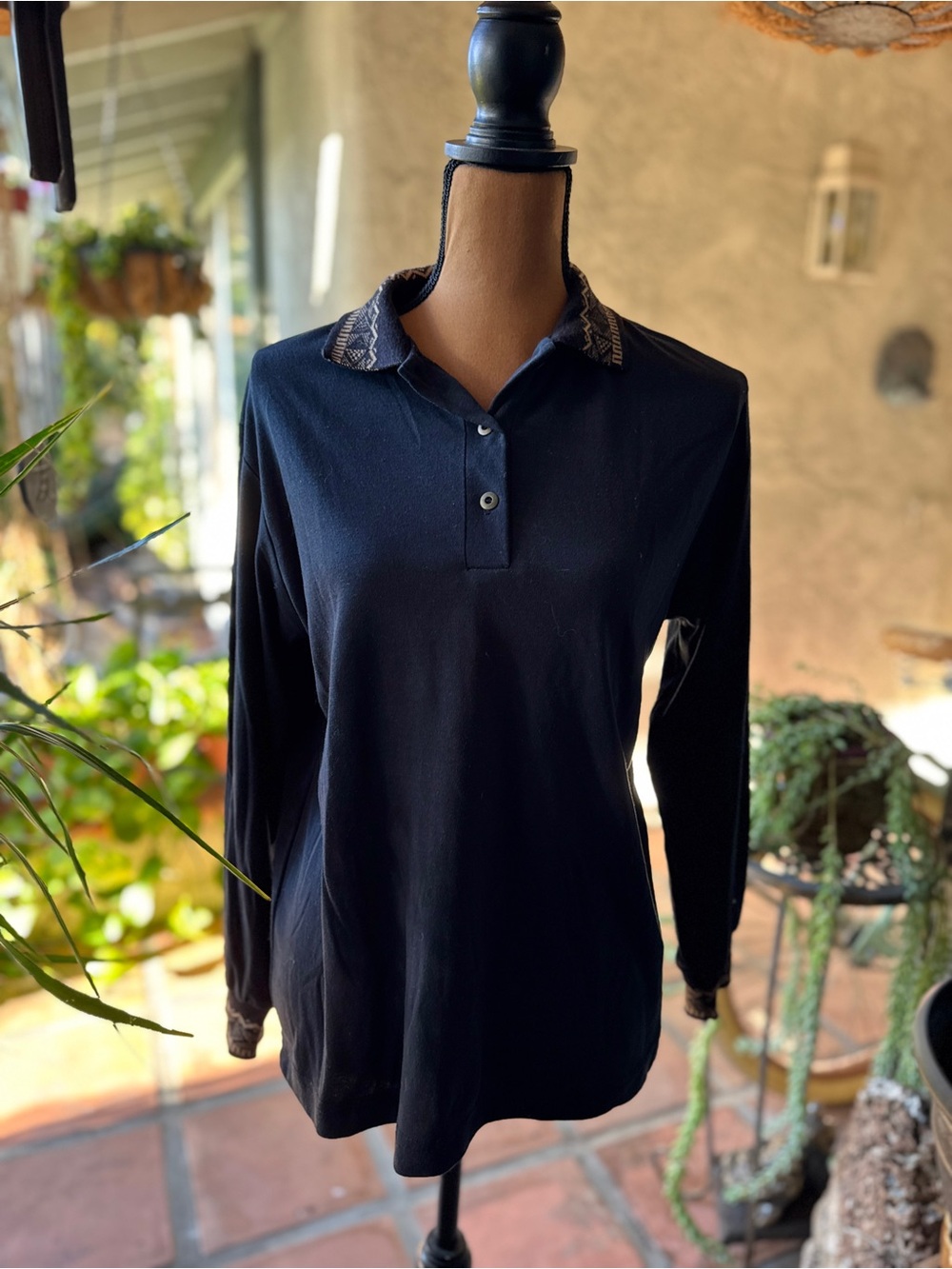 Women's Long-Sleeve Polo Top in Black with Patterned Collar